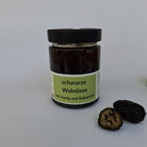 schwarze walnüsse
